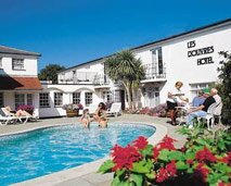 photo of Les Douvres Hotel, Guernsey